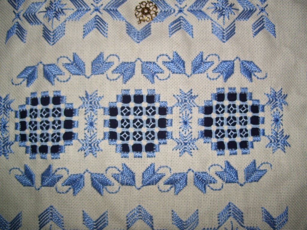 hardanger embroidery1